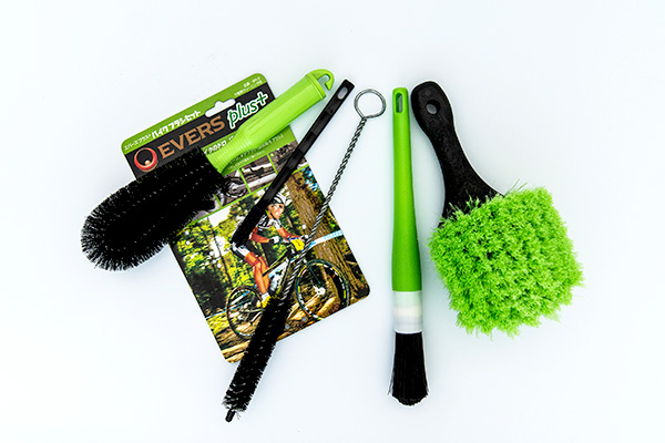 EVERS Plus Bike Brush Set